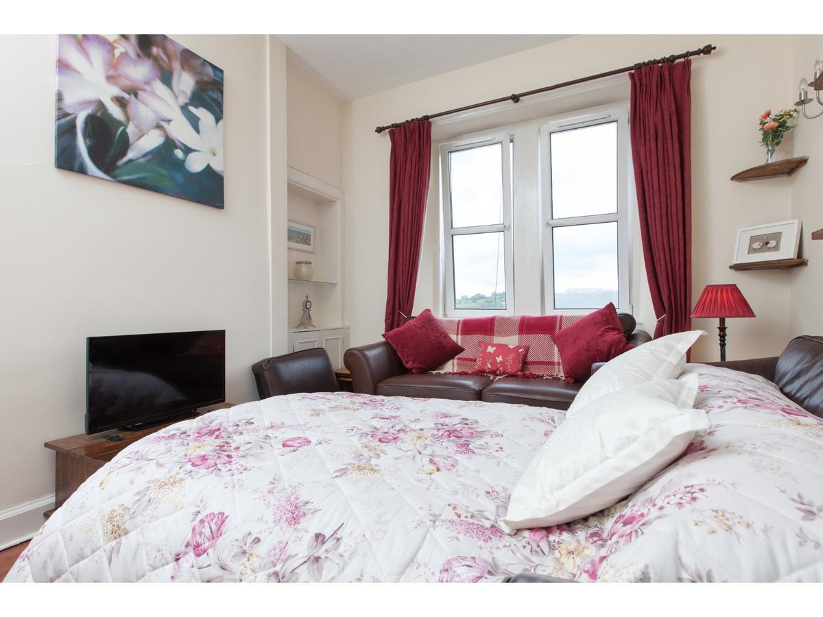 Homely Tenement For 2 Near Botanic Gardens Edinburgh Exterior photo